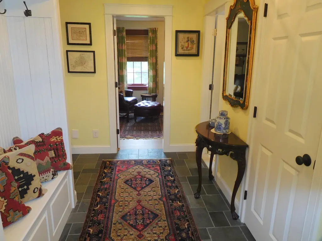 31 Mountain Road Minot ME 04258