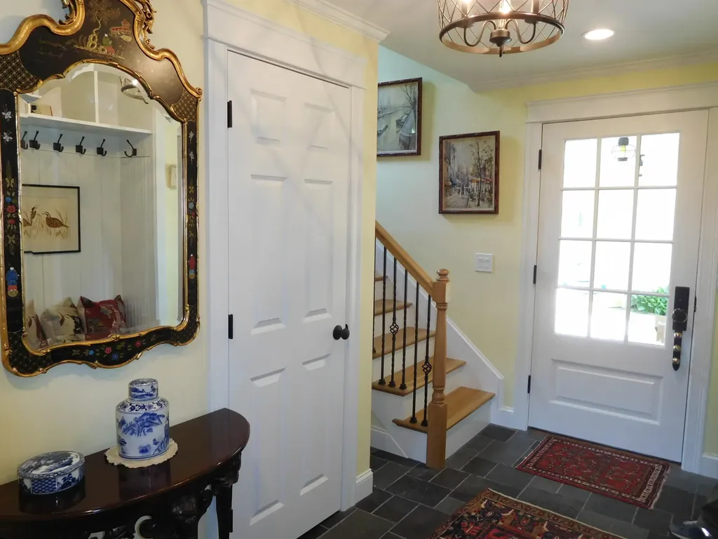 31 Mountain Road Minot ME 04258