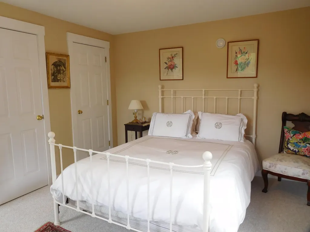 31 Mountain Road Minot ME 04258