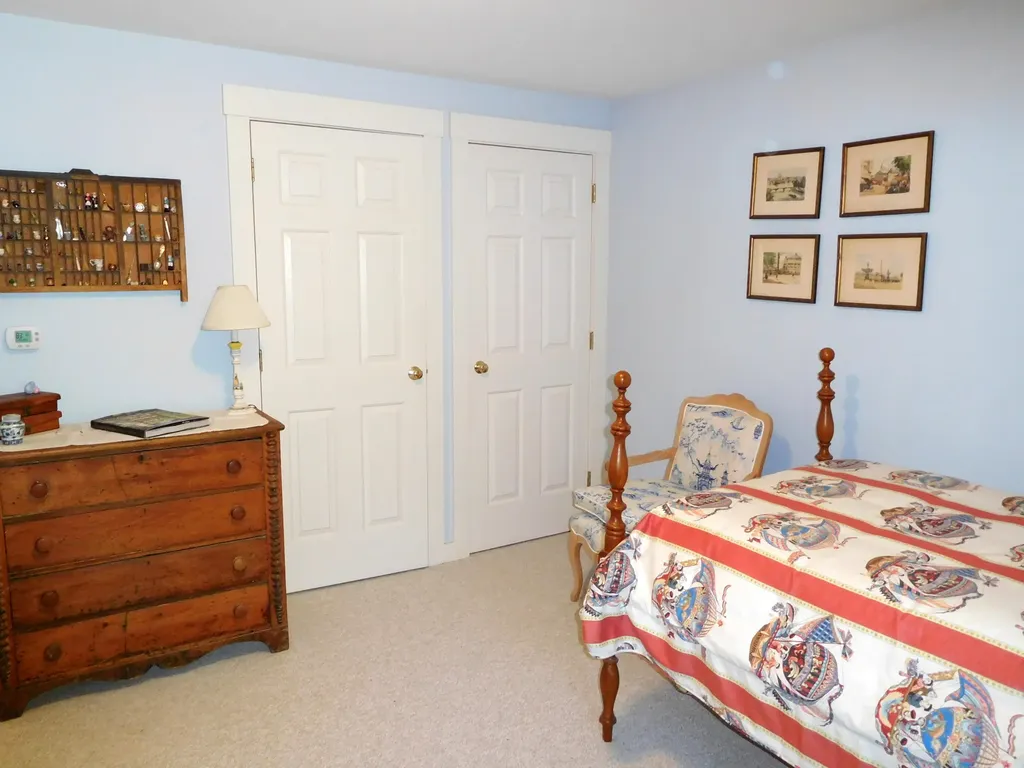 31 Mountain Road Minot ME 04258