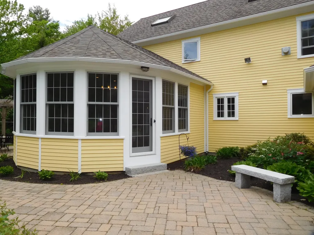 31 Mountain Road Minot ME 04258