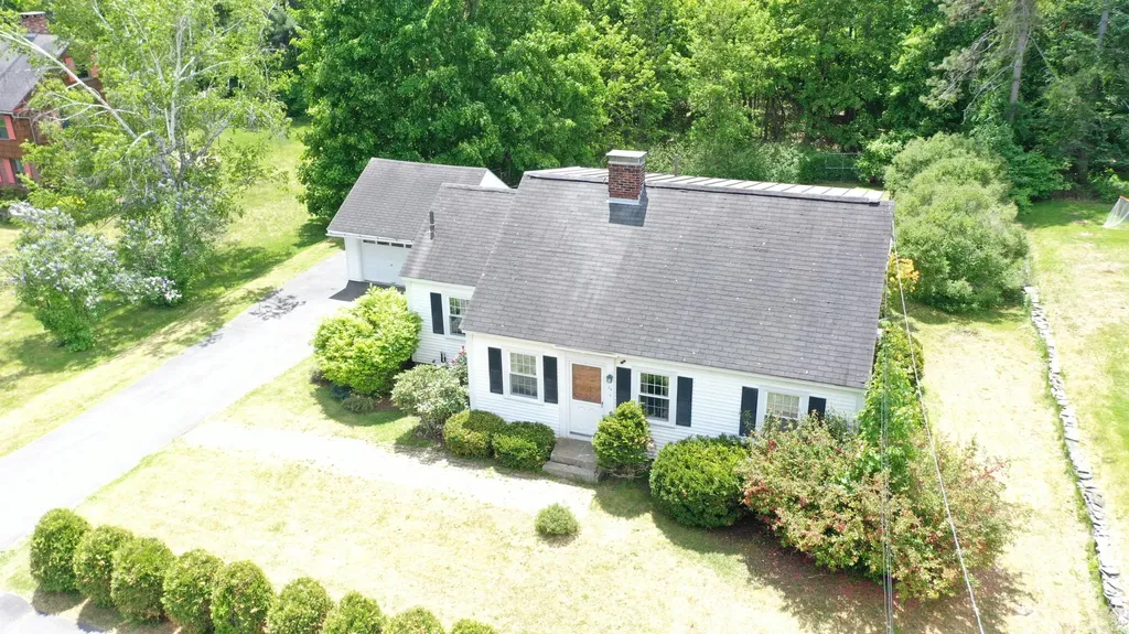 76 Fairview Avenue Augusta ME 04330