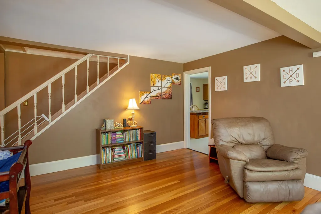 76 Fairview Avenue Augusta ME 04330