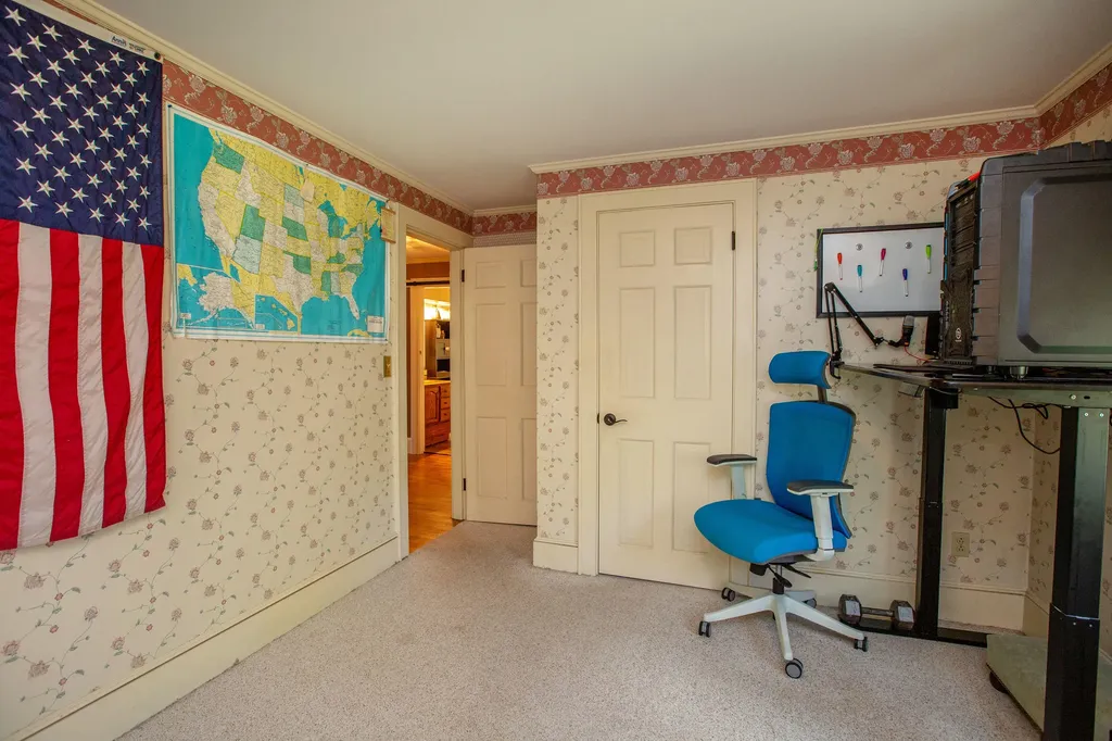 76 Fairview Avenue Augusta ME 04330