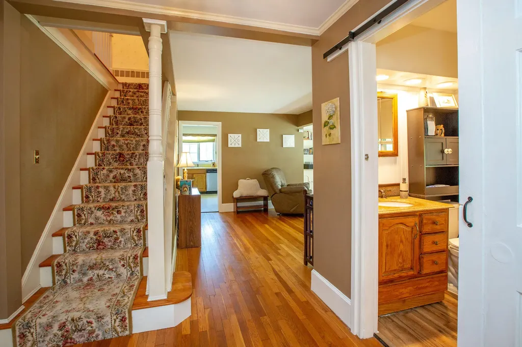 76 Fairview Avenue Augusta ME 04330