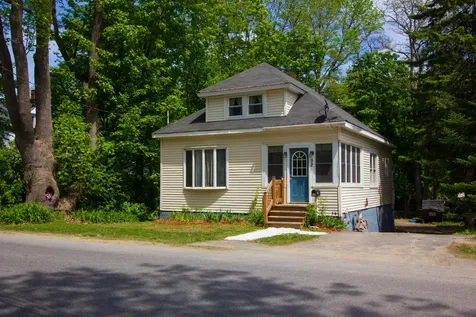 52 High Street Fairfield ME 04937