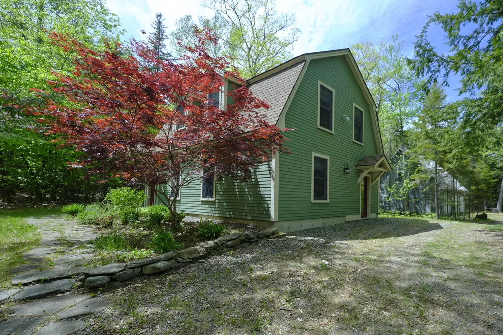 150 Richards Road Lincolnville ME 04849