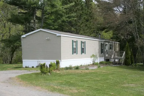 820 Cushing Road Cushing ME 04563