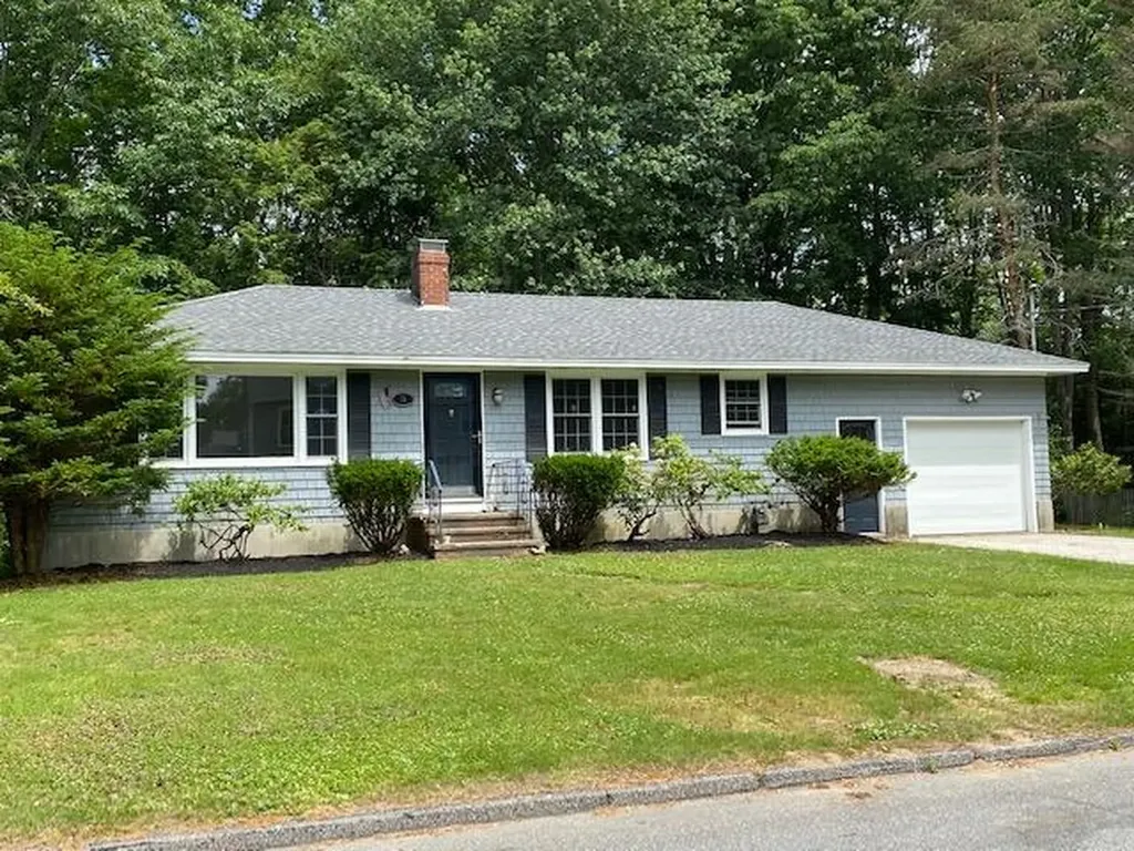 74 Hennessey Avenue Brunswick ME 04011