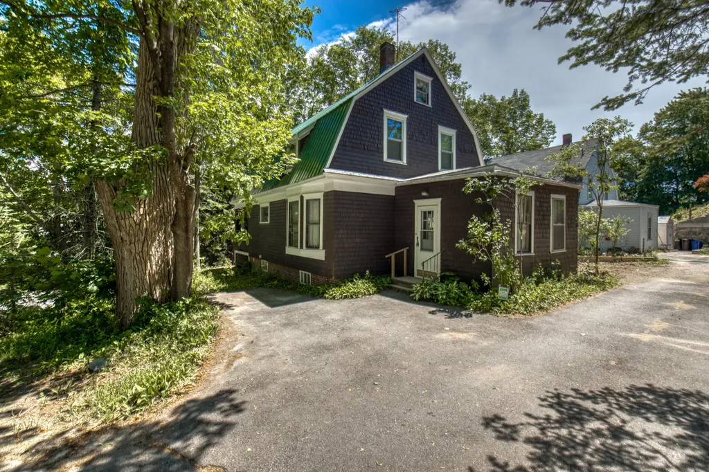 50 Gamage Avenue Auburn ME 04210