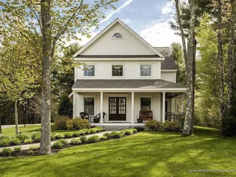 12 Colonel Dow Drive Scarborough ME 04074