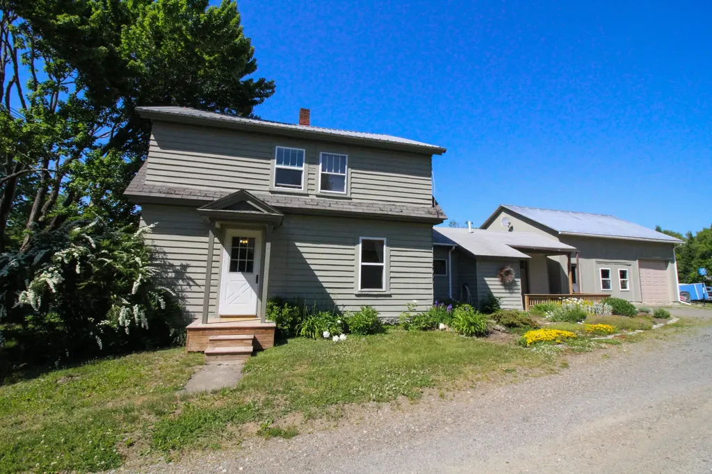 1119 Kenduskeag Avenue Bangor ME 04401