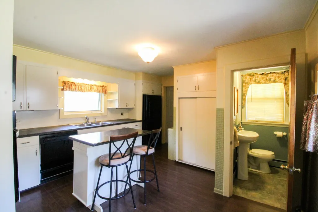 1119 Kenduskeag Avenue Bangor ME 04401