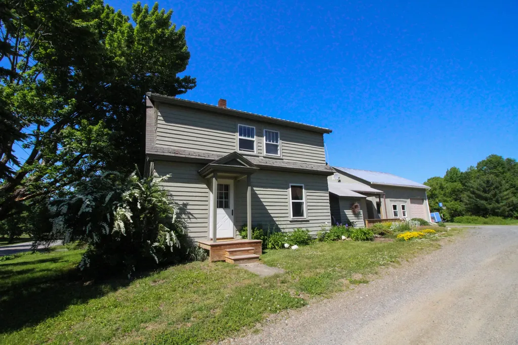 1119 Kenduskeag Avenue Bangor ME 04401