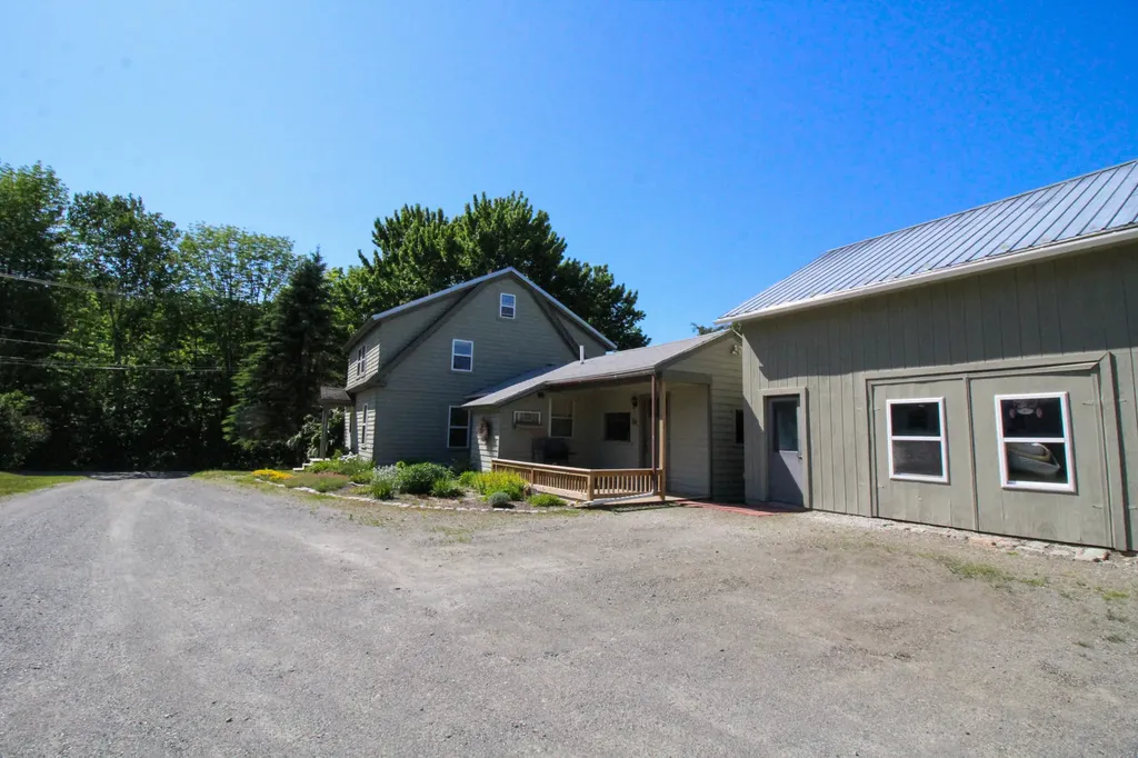 1119 Kenduskeag Avenue Bangor ME 04401