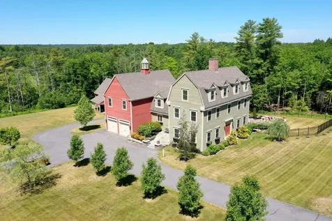 42 Barnfield Lane Gorham ME 04038