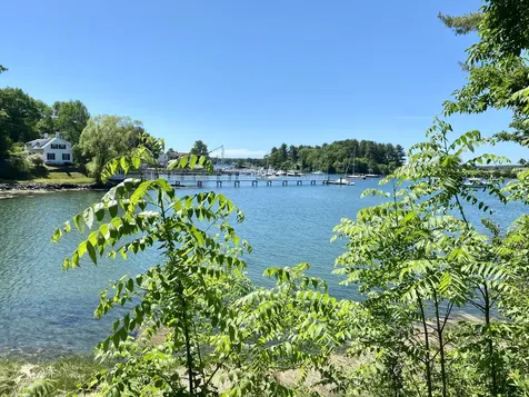 2 Old Ferry Lane Kittery ME 03909