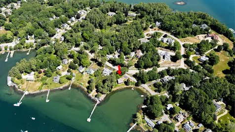 2 Old Ferry Lane Kittery ME 03909