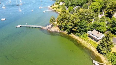2 Old Ferry Lane Kittery ME 03909