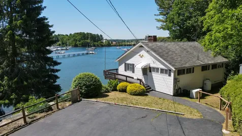 2 Old Ferry Lane Kittery ME 03909