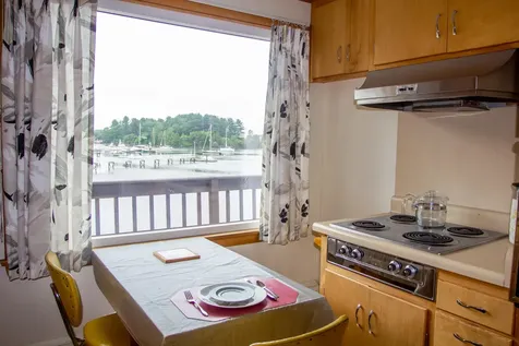 2 Old Ferry Lane Kittery ME 03909