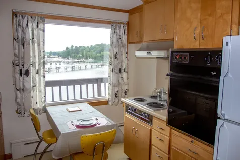 2 Old Ferry Lane Kittery ME 03909