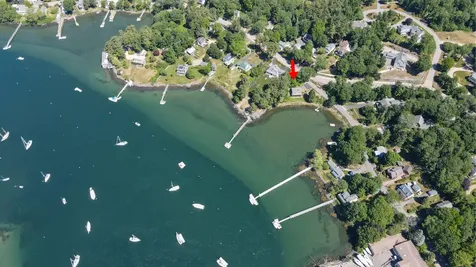 2 Old Ferry Lane Kittery ME 03909