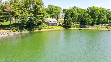2 Old Ferry Lane Kittery ME 03909