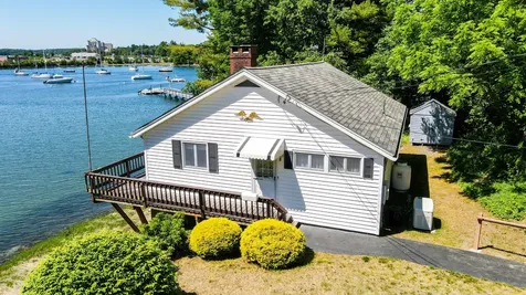 2 Old Ferry Lane Kittery ME 03909