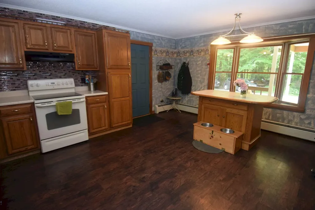 723 E Madison Road Madison ME 04950