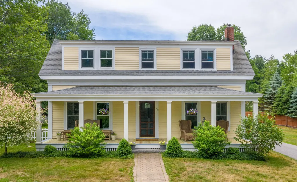 68 Elmwood Avenue Scarborough ME 04074