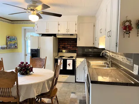 82 West Street Biddeford ME 04005