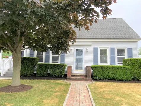 82 West Street Biddeford ME 04005