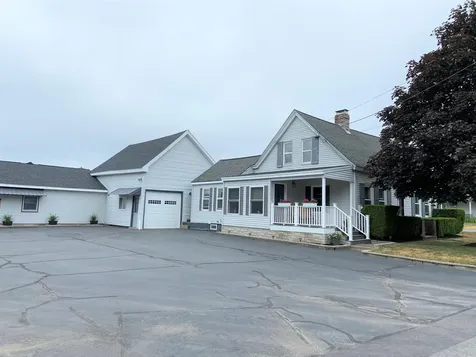 82 West Street Biddeford ME 04005