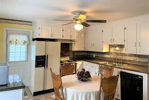 82 West Street Biddeford ME 04005