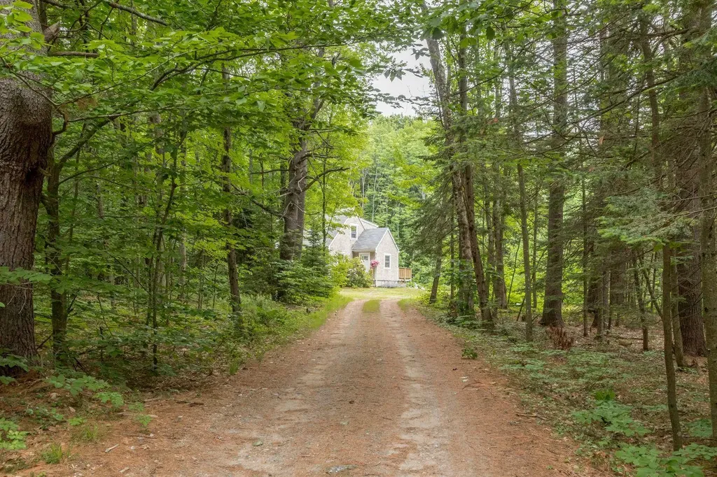 20 Farmview Lane Freeport ME 04032