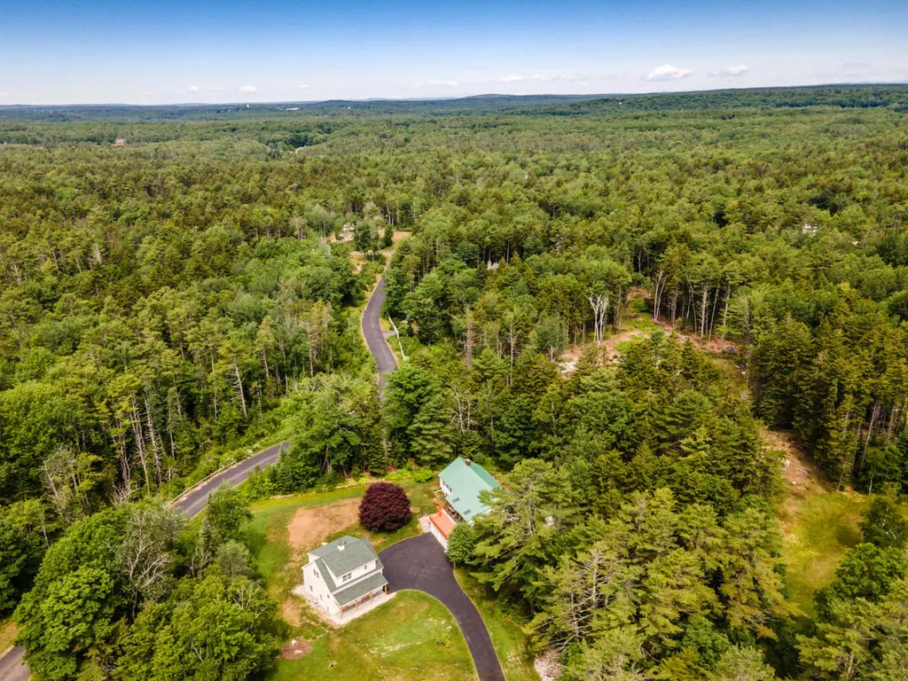 185 Flying Point Road Freeport ME 04032