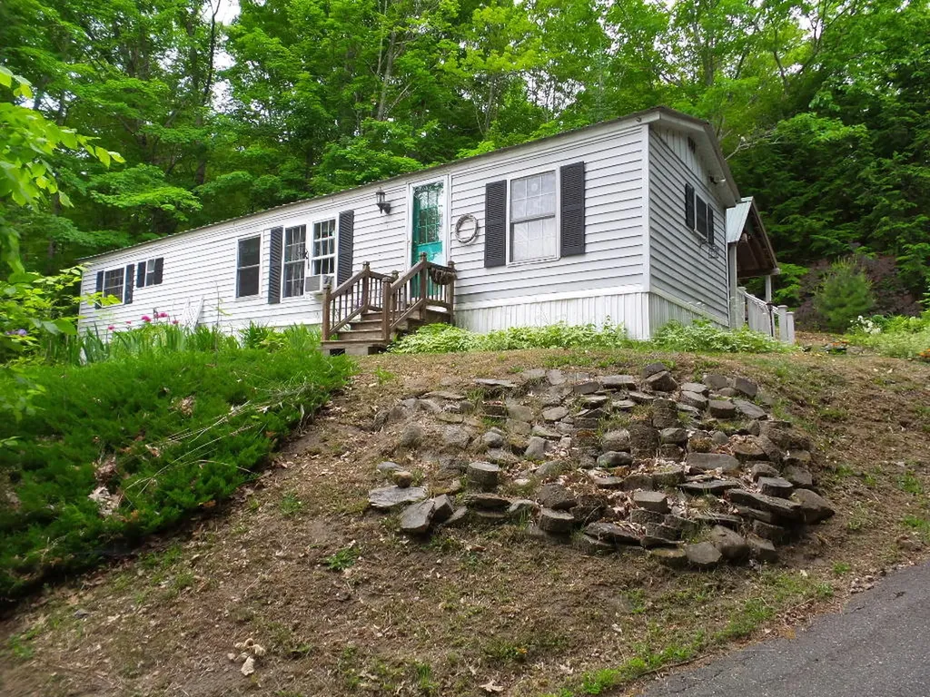 381 Albion Road Benton ME 04901