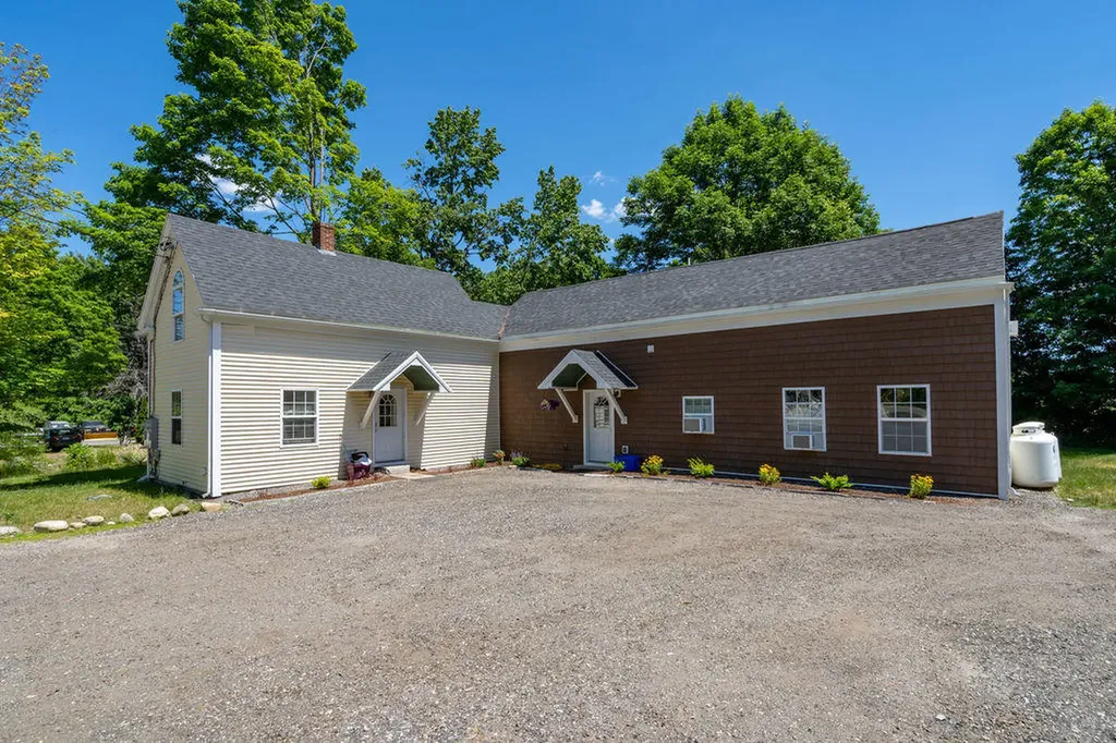 389 Gray Road Windham ME 04062