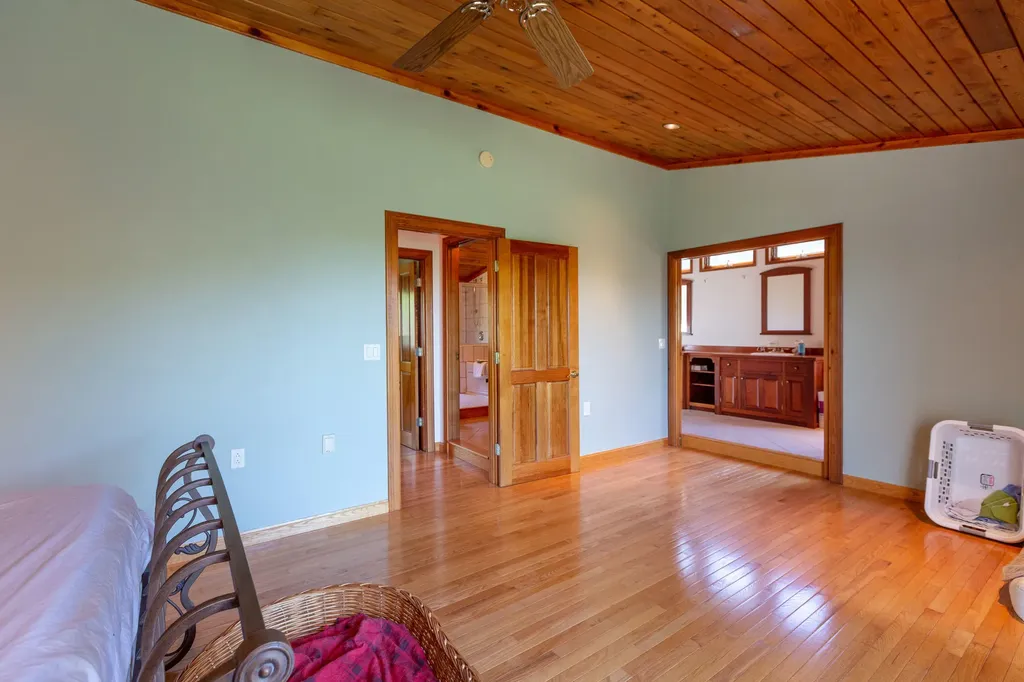 430 Brunswick Road Richmond ME 04357