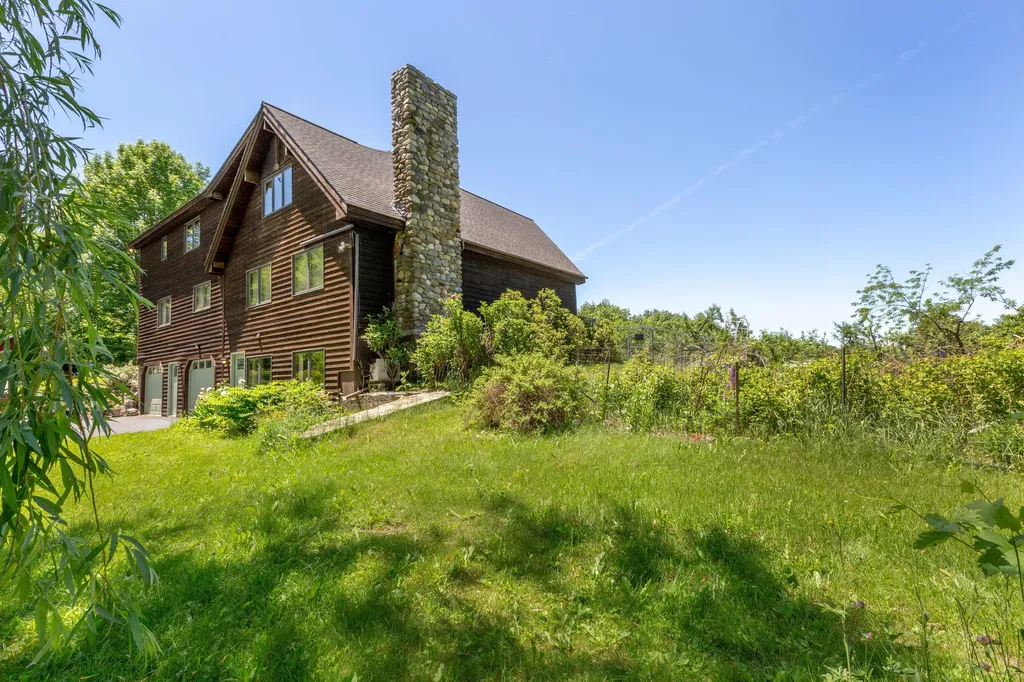 430 Brunswick Road Richmond ME 04357