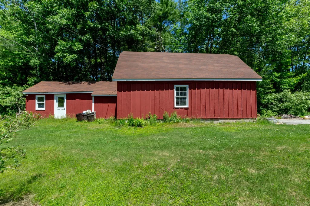 430 Brunswick Road Richmond ME 04357
