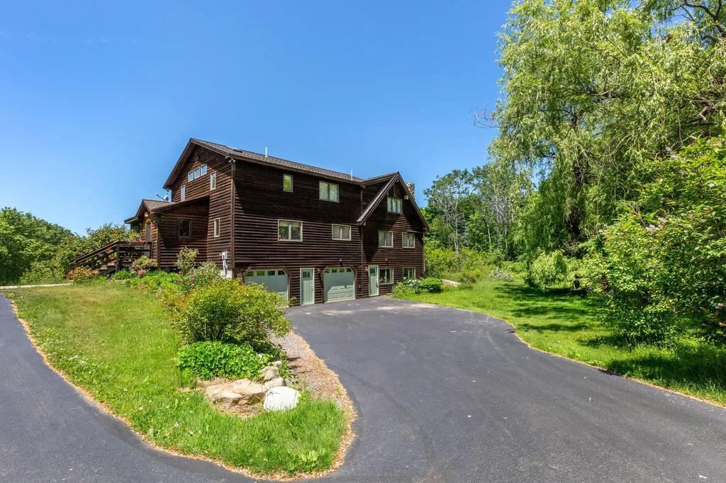 430 Brunswick Road Richmond ME 04357