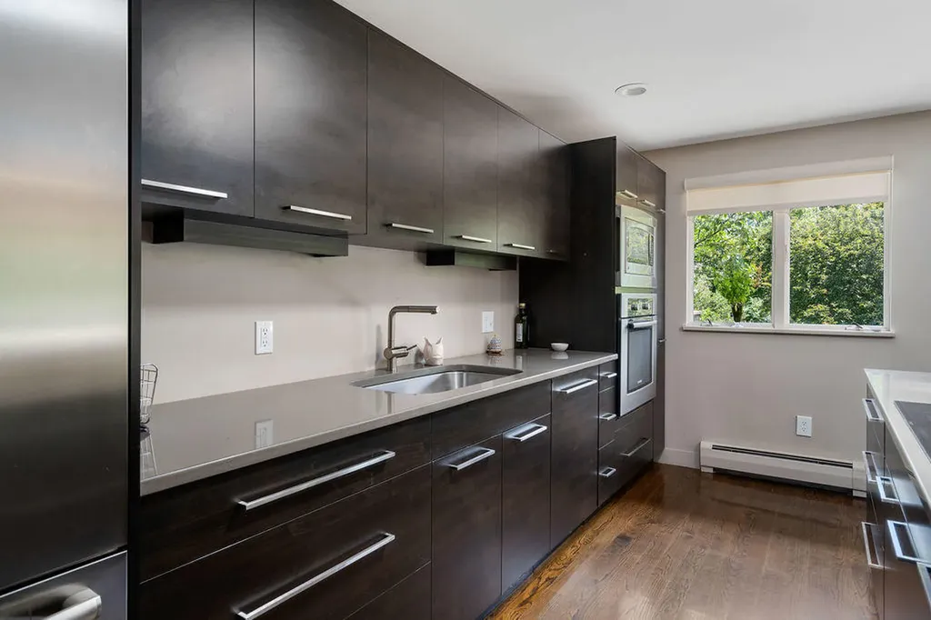 6 Kimberly Lane Falmouth ME 04105