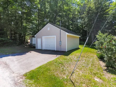 151 Brickett Point Estates Oakland ME 04963
