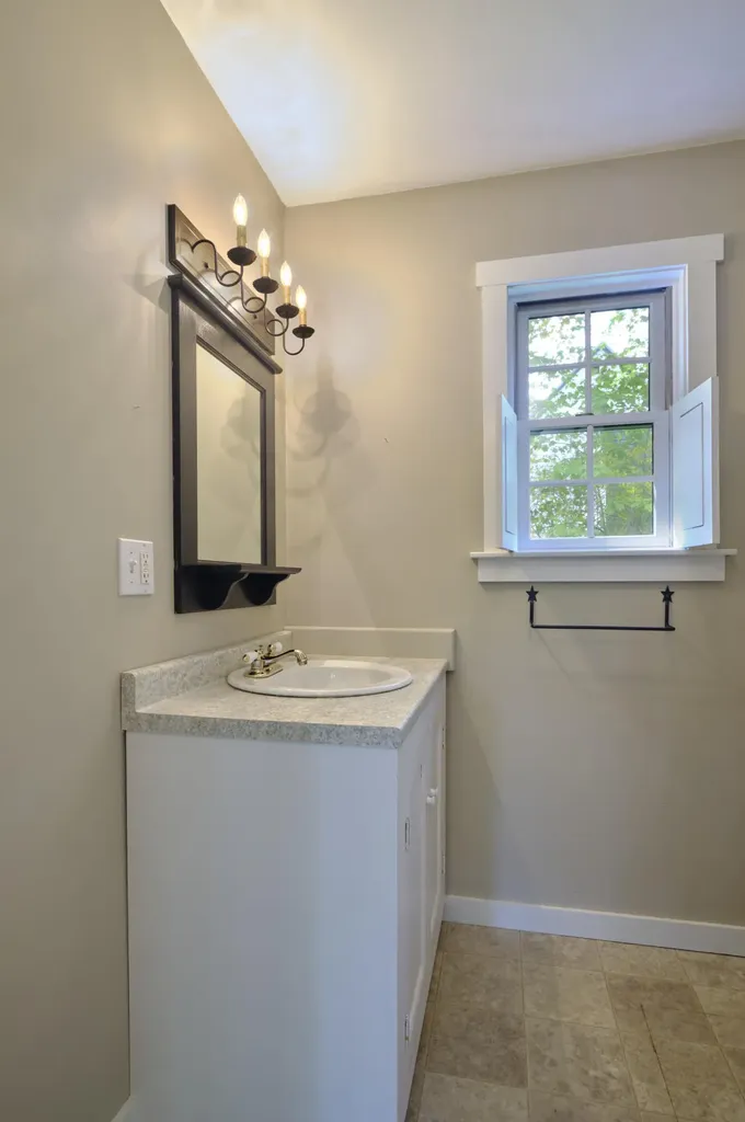 1 Herrick Road Camden ME 04843