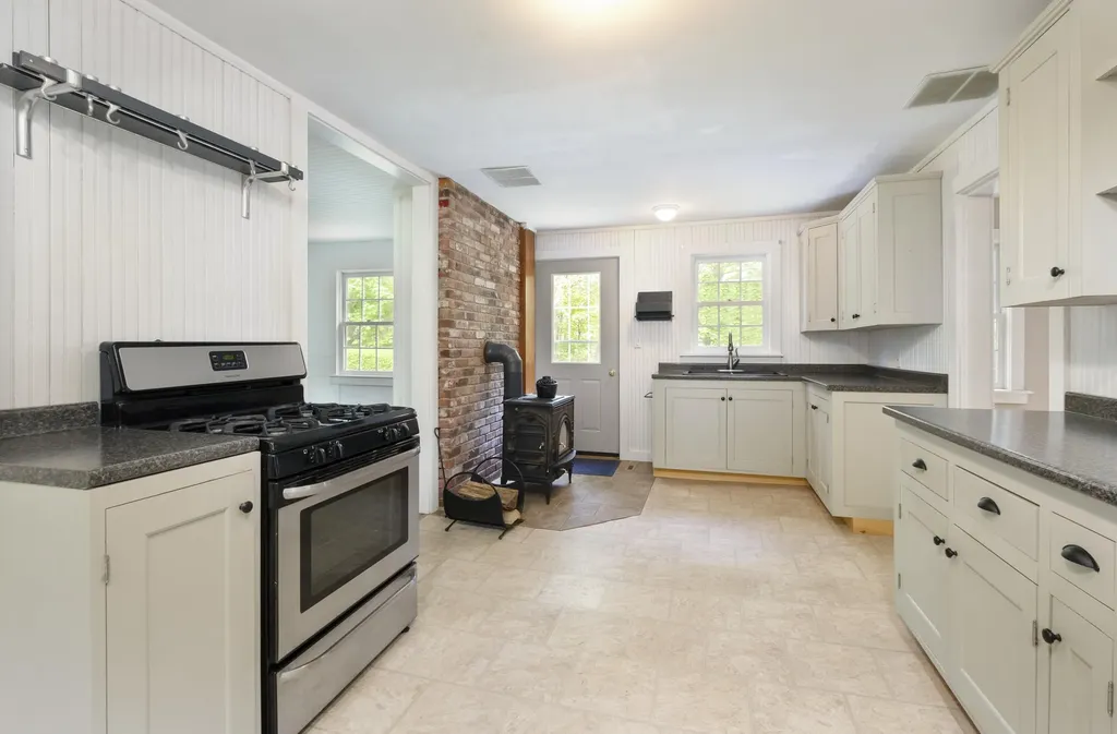 1 Herrick Road Camden ME 04843
