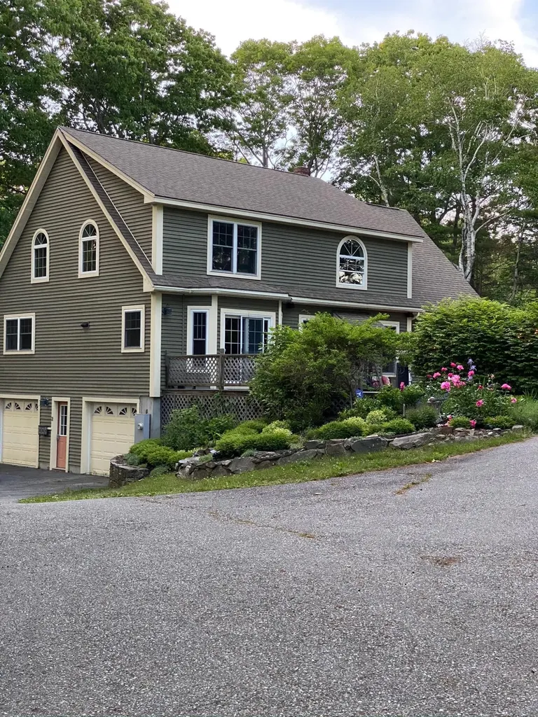 2 Emerald Way Cape Elizabeth ME 04107