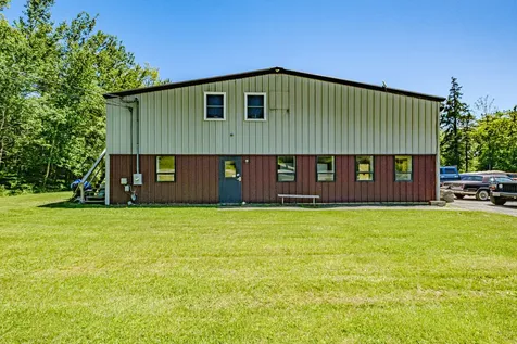 21 Merrill Drive Rockland ME 04841