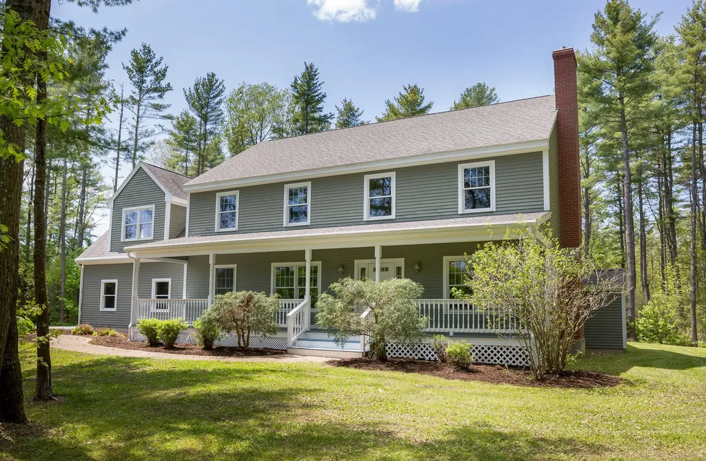 10 Lindy Lane Freeport ME 04032